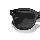 Oliver Peoples Filu' Horn avec une monture Corne noire et des verres Gris - Variant