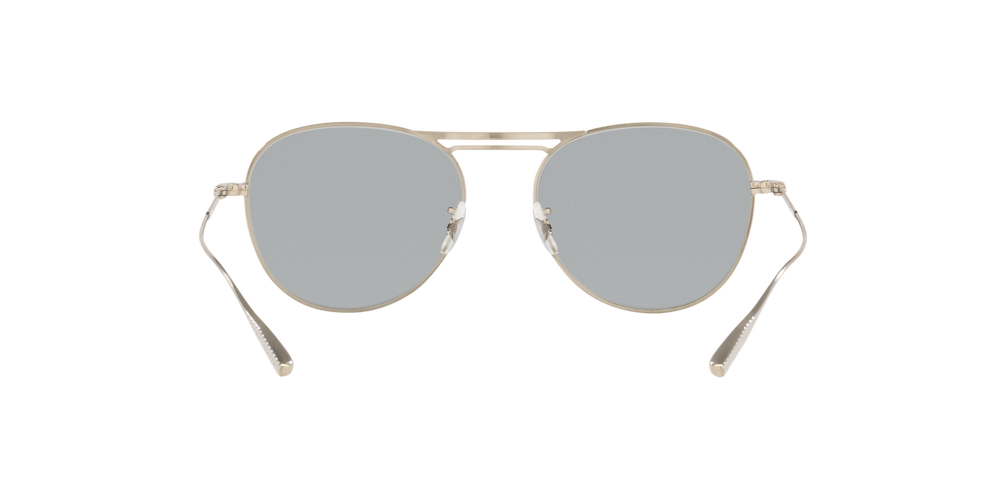 Oliver Peoples Cade-J con montura Cromo satinado / Azul marino y lentes Gris - imagen 4
