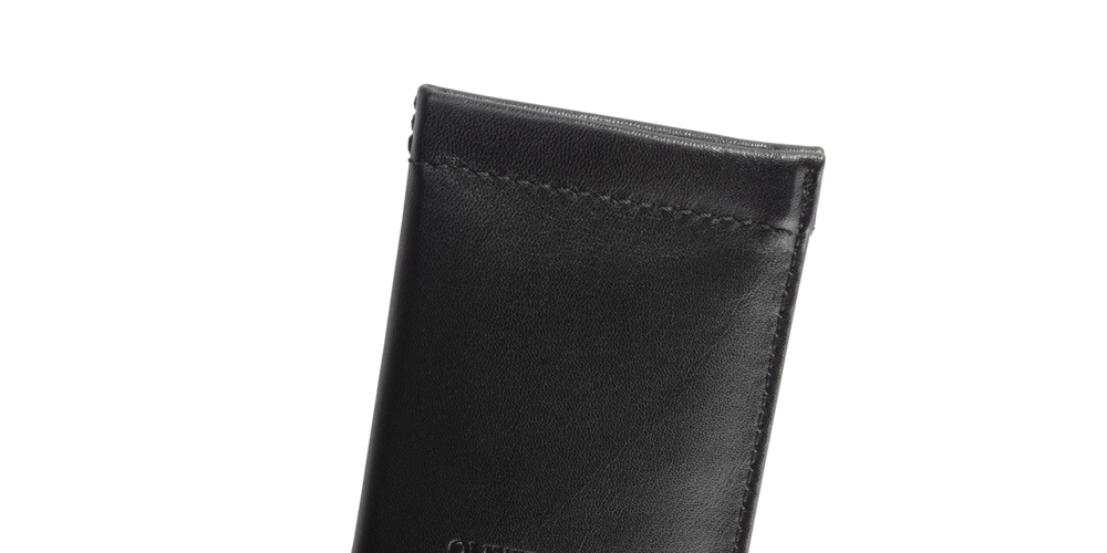 Visiter Oliver Peoples Genuine Leather Clip Case - image 3