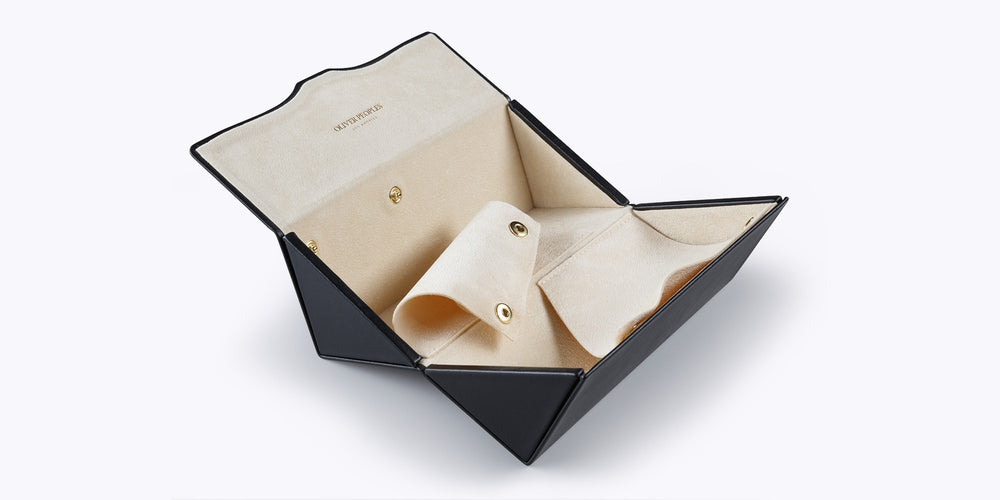 Visit Oliver Peoples Genuine Leather Two Frame Case - 画像1