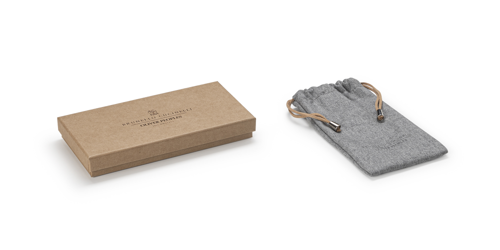 Oliver Peoples Lilletto Clip with Silver frame and Grey lenses - Image 9