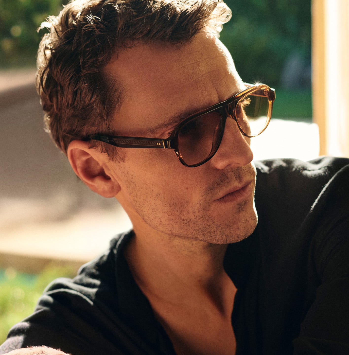 オリバーピープルズ公式オンラインストア | Oliver Peoples® 日本