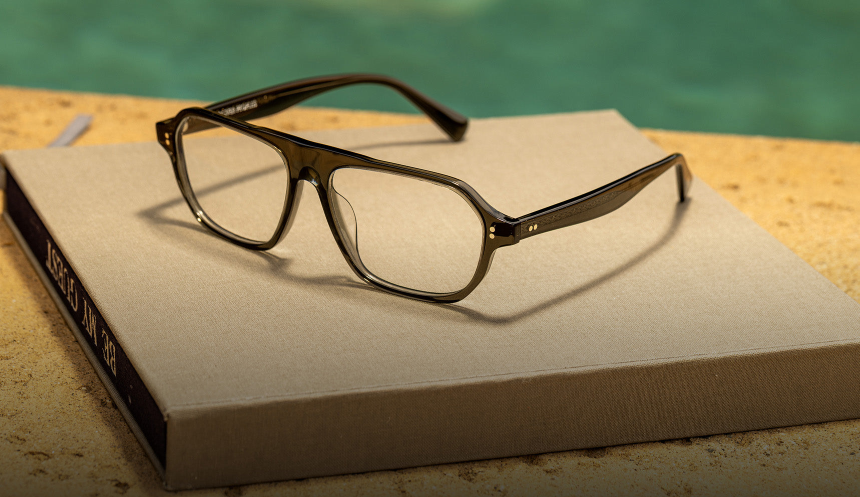 オリバーピープルズ 55□18-140 charmlee Oliver Peoples Finley Vintage with 362-Horn frame | Oliver Peoples® US