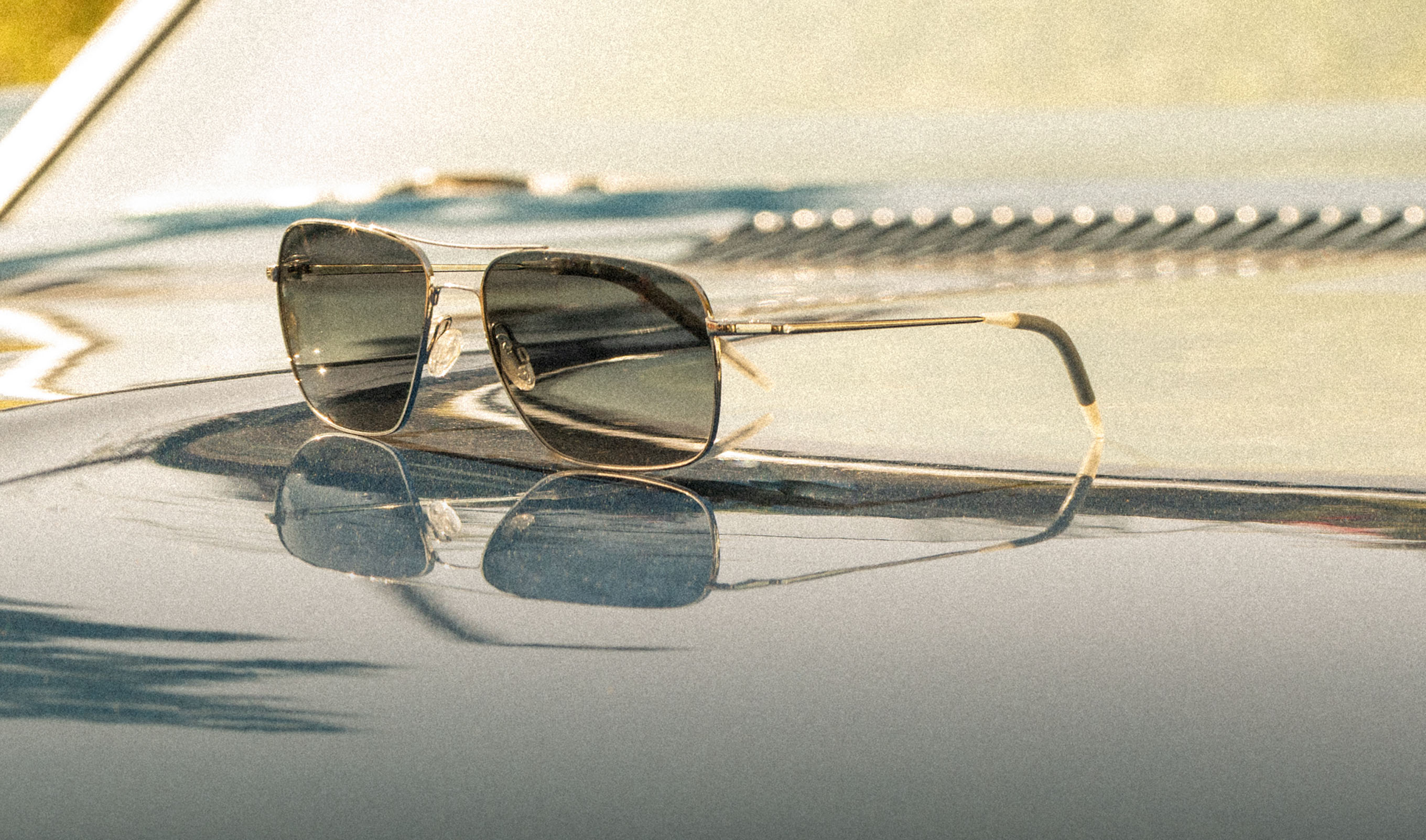 オリバーピープルズ公式オンラインストア | Oliver Peoples® 日本