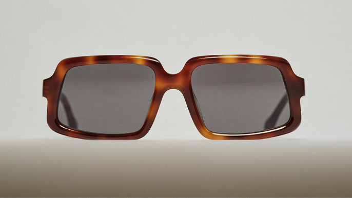 オリバーピープルズ 偏光レンズサングラス | Oliver Peoples® 日本